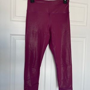 Zyia lipgloss metallic leggings, crop length, size 6-8
